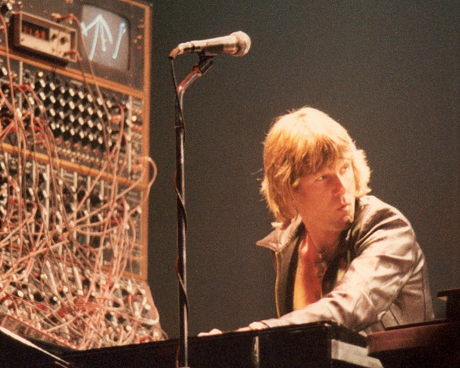 File:Emerson moog.jpg