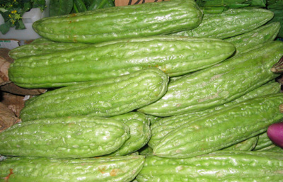 File:Bittermelonfruit.jpg