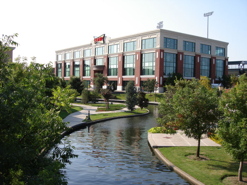 File:Sonic Drive-In corporate headquarters.jpg