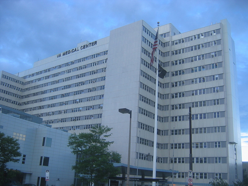 File:Va-med-ctr-boston.jpg