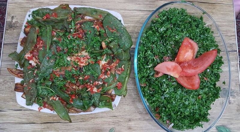 File:Raheb salad.jpg