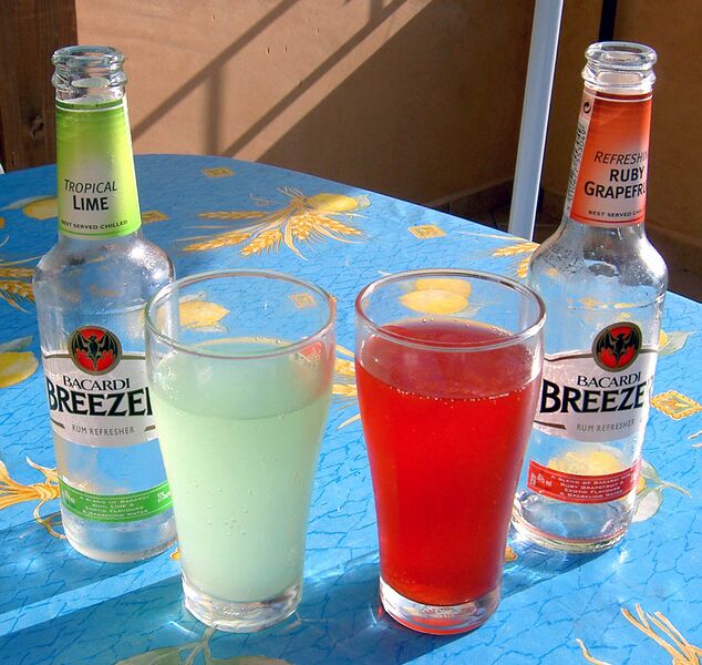 File:Bacardibreezer.jpg
