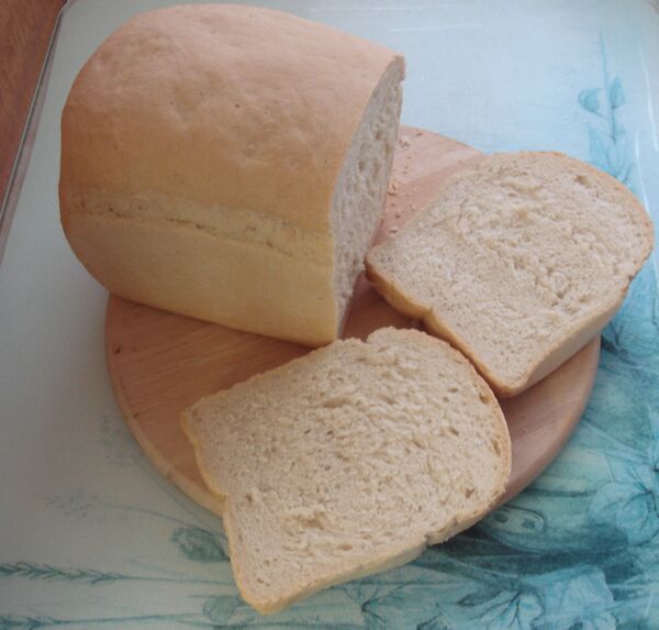 File:White bread.jpg