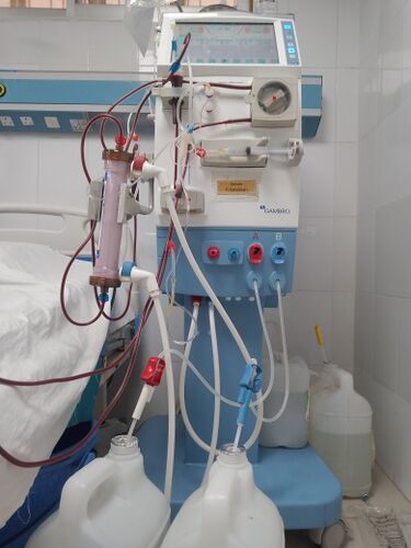 File:Dialysis machine.jpg
