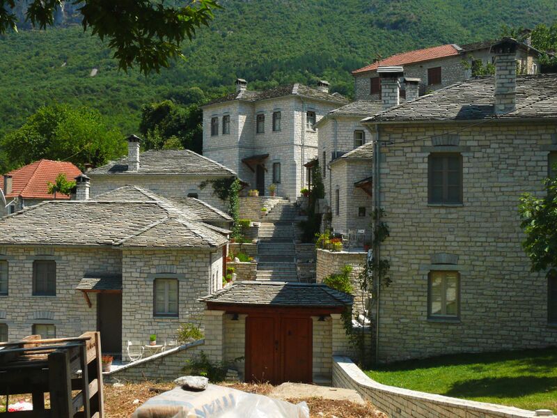 File:408Aristi.JPG