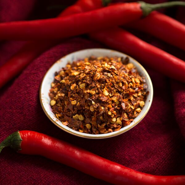 File:2014 Dried chilli flakes.jpg