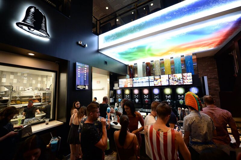 File:Taco Bell Cantina Las Vegas.jpg