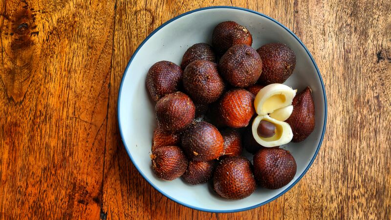 File:Indonesian Salak Fruit.jpg