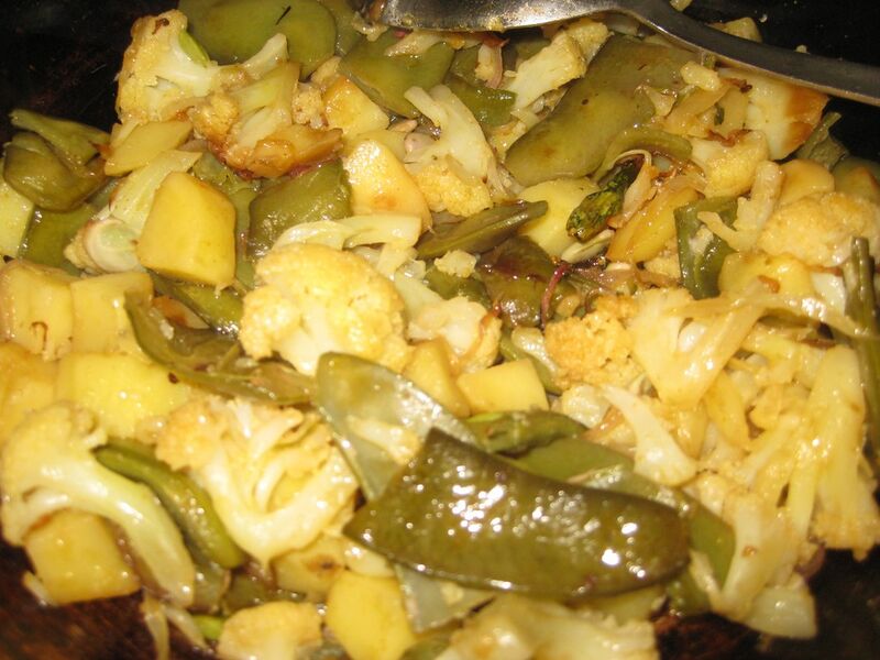 File:Vegetable Curry, Dec 2013.jpg