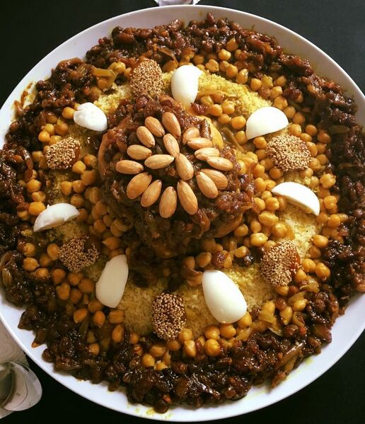 File:Couscous Tfaya 3.jpg