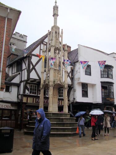 File:The Buttercross in Winchester.jpg