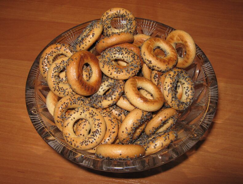 File:Сушки с маком.JPG