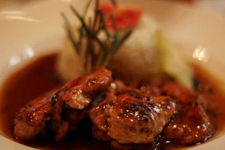 File:Ginger chicken.jpg