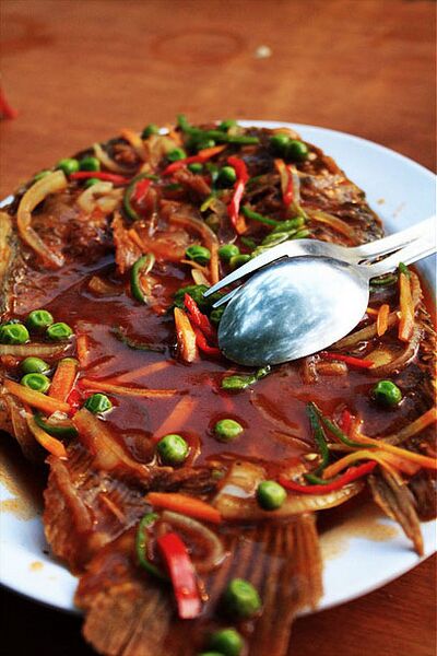 File:Gurame asam pedas.jpg