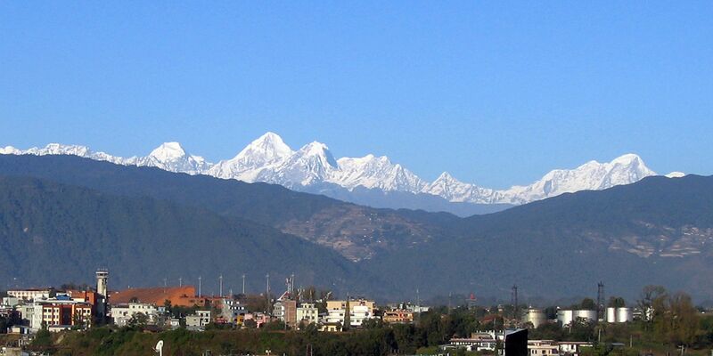 File:Airport and himalaya.jpg