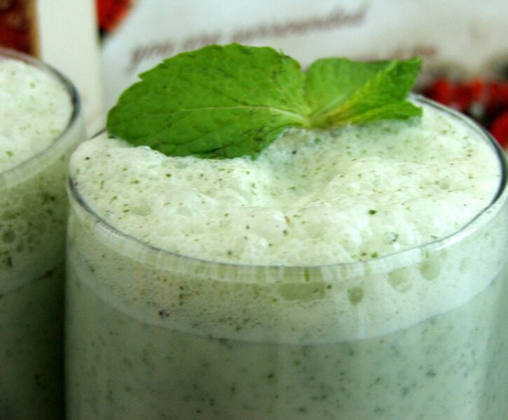 File:Mint lassi.jpg